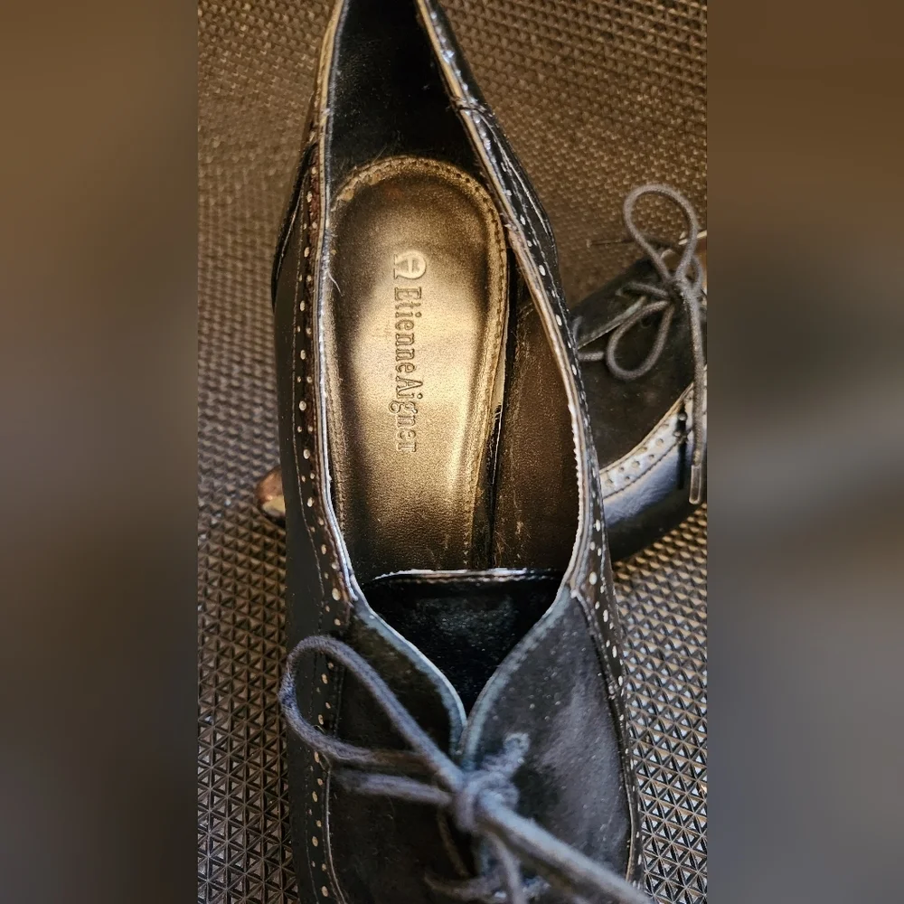 Etienne Aigner Black Heeled Shoes - Picture 7 of 12